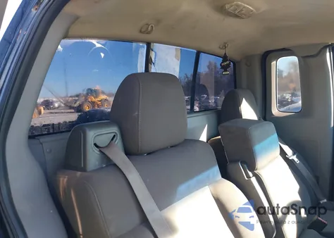 2004 Ford F-150 Fx4/Xl/Xlt из США, поврежденный, VIN 1FTRF14514NC09015